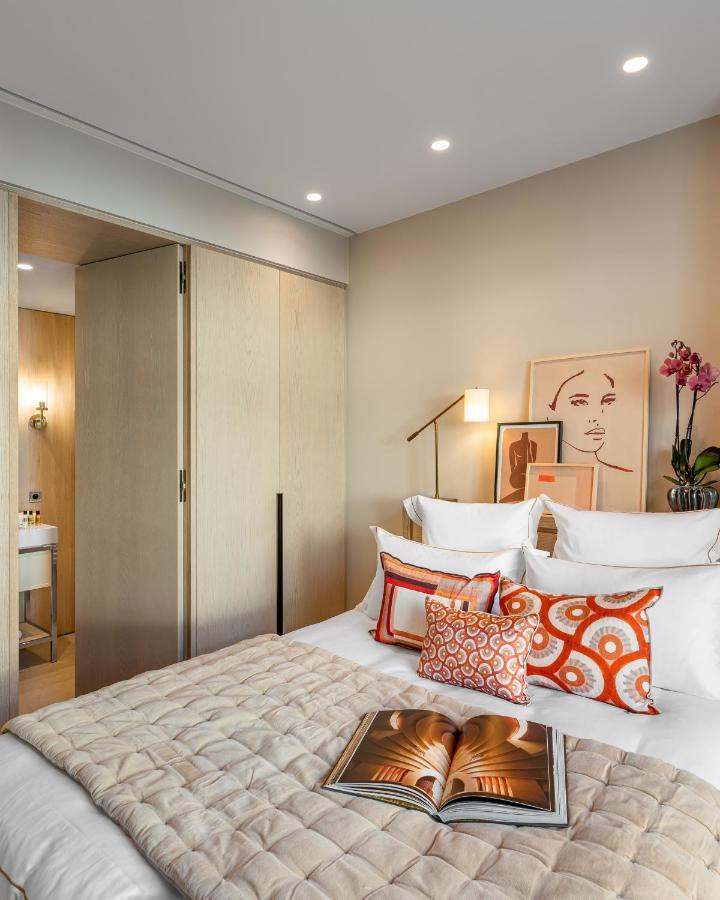 Apartahotel Black Door 5*